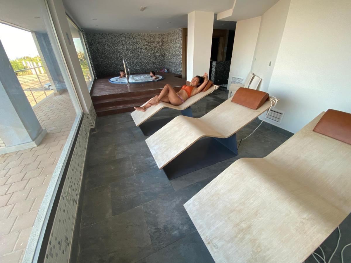 Veneziola Paradise, Spa & Gym Ла-Манга-дель-Мар-Менор Экстерьер фото